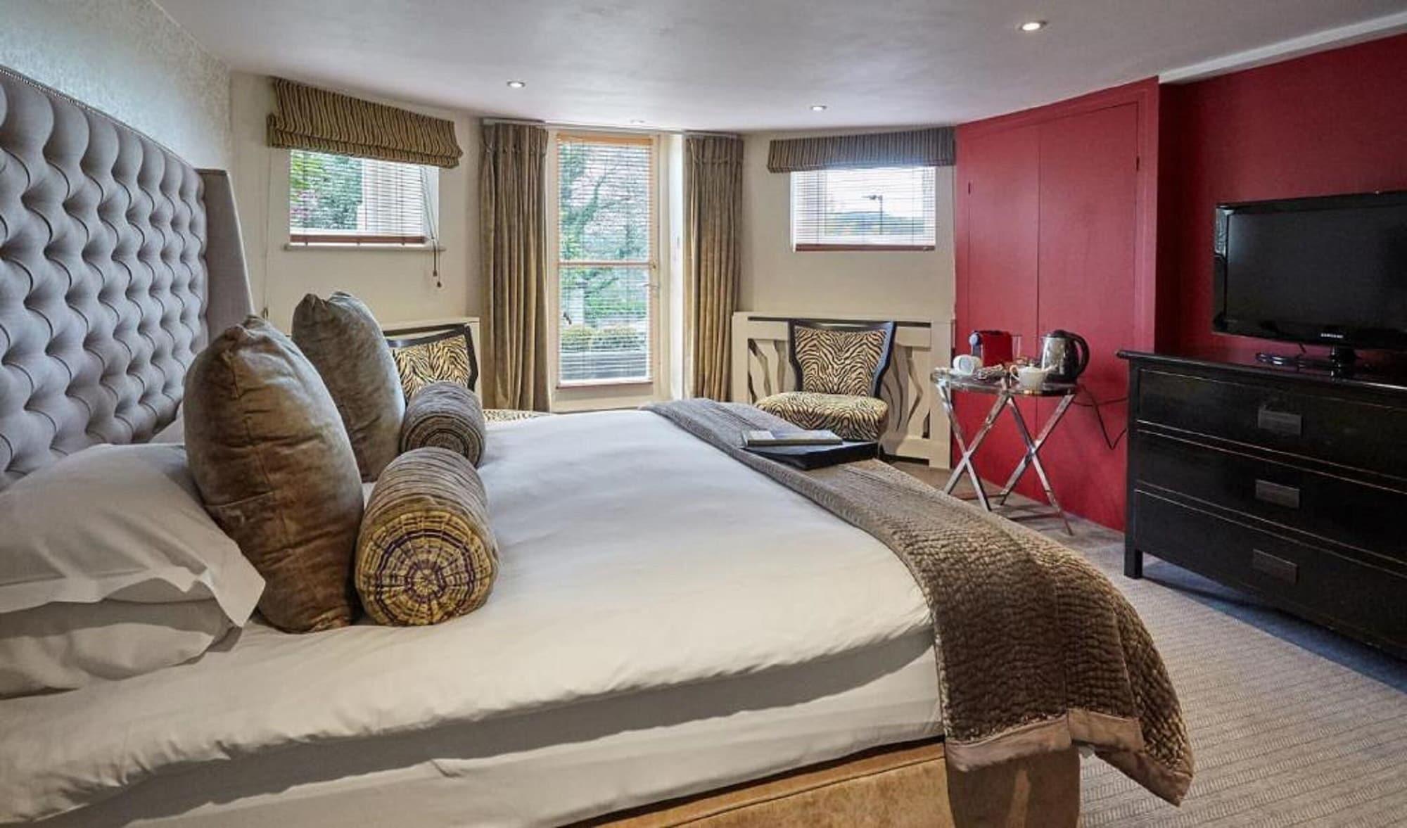Dorian House Boutique B&B - Free Parking! Bath Exterior foto A bedroom at the hotel